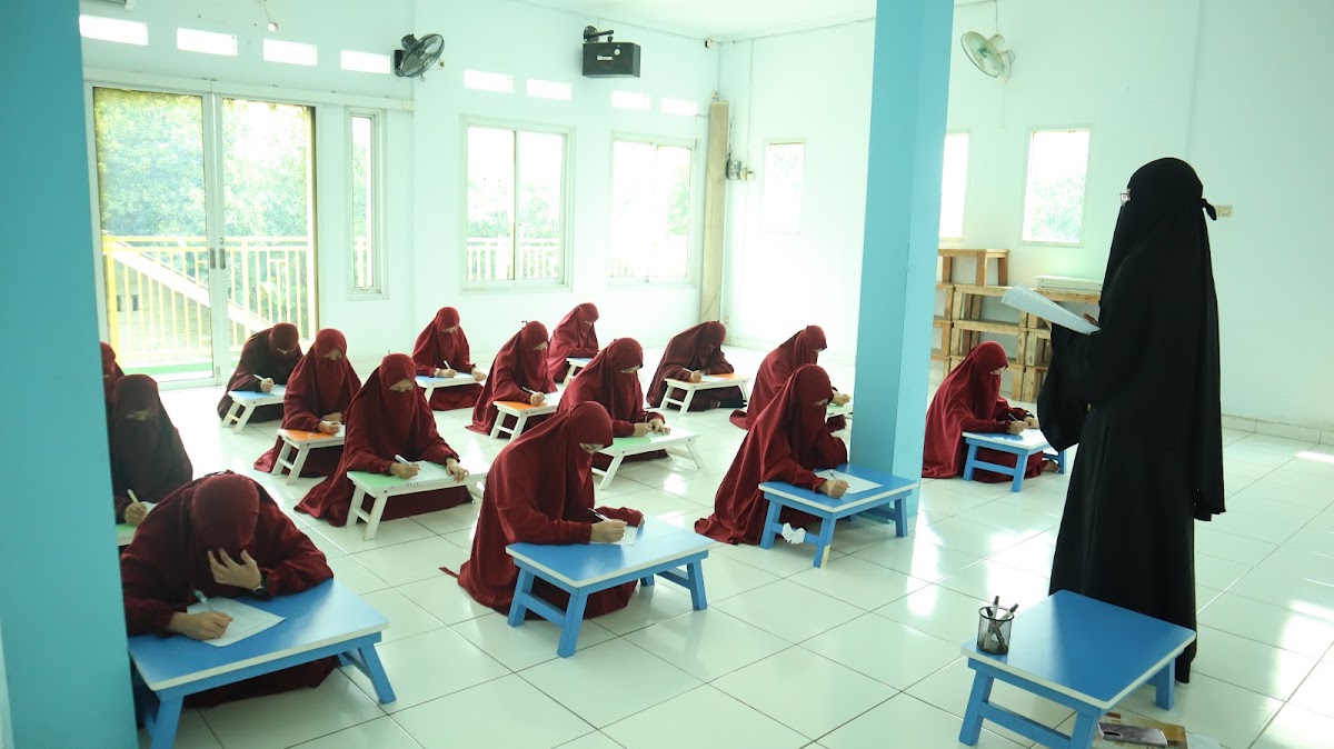Fasilitas Kampus Jatiasih 5