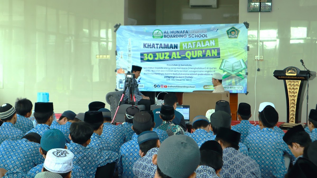 Aktivitas Harian Santri 3
